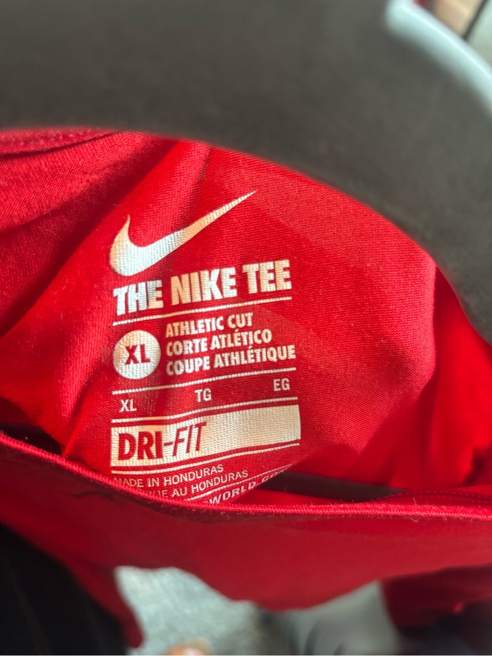 Nike Red Raglan Performance Shirt - Picture 2 of 3